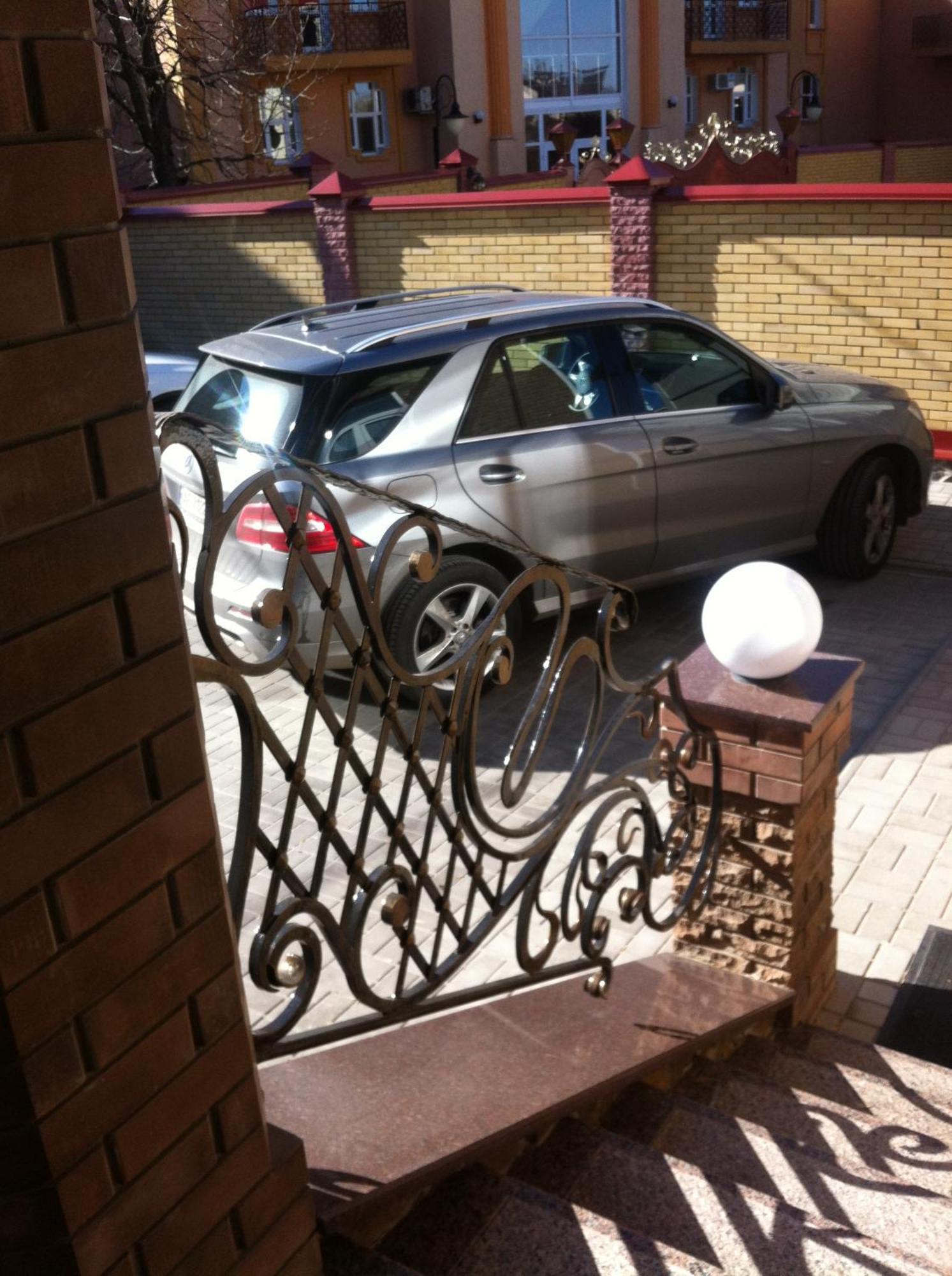 Hotel Barin House Sumy Exterior foto