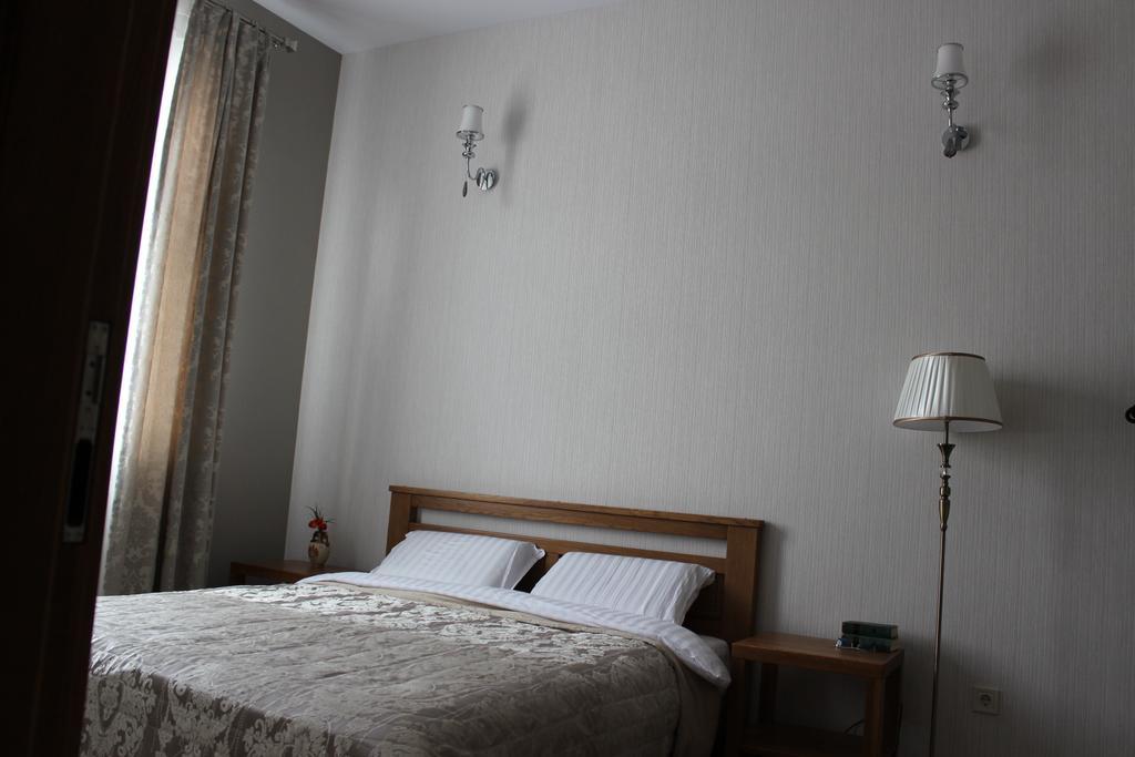 Hotel Barin House Sumy Exterior foto