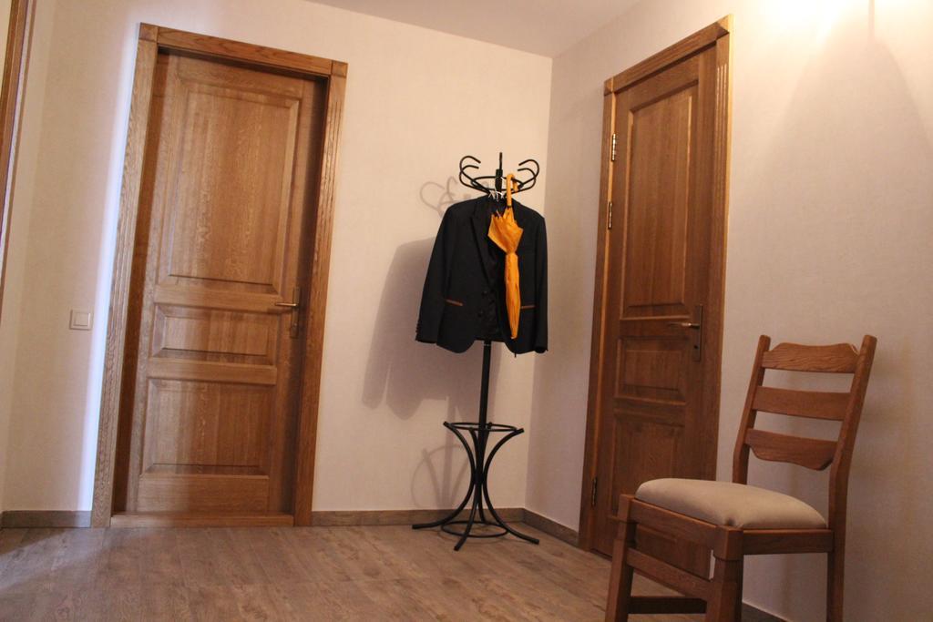 Hotel Barin House Sumy Exterior foto