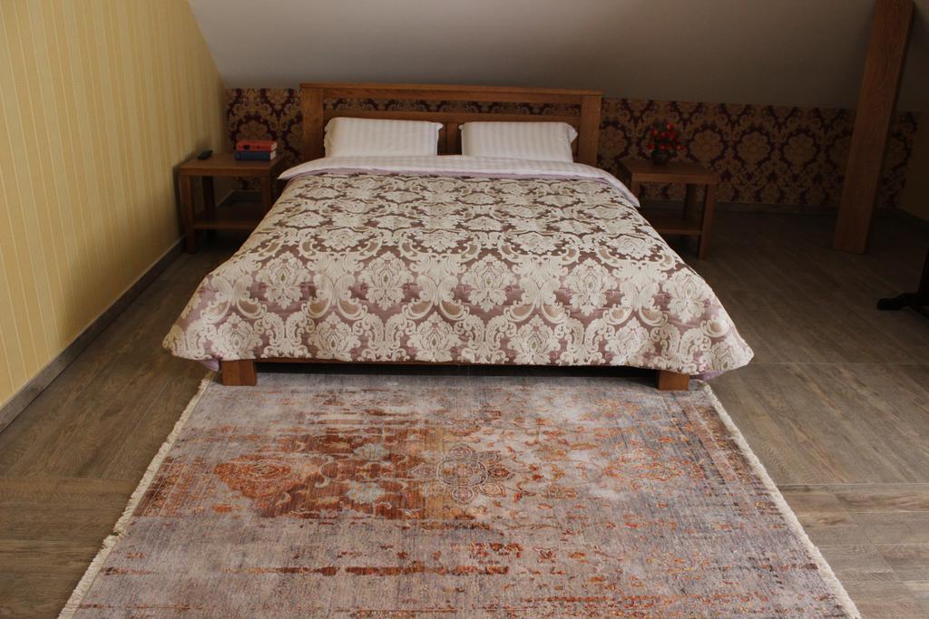 Hotel Barin House Sumy Exterior foto