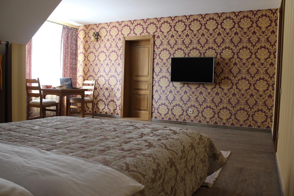 Hotel Barin House Sumy Exterior foto