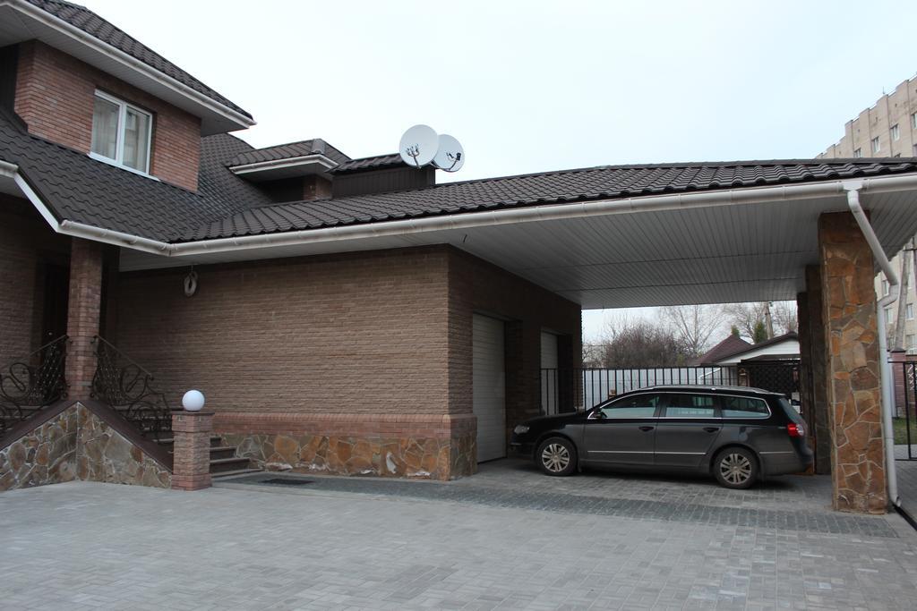 Hotel Barin House Sumy Exterior foto